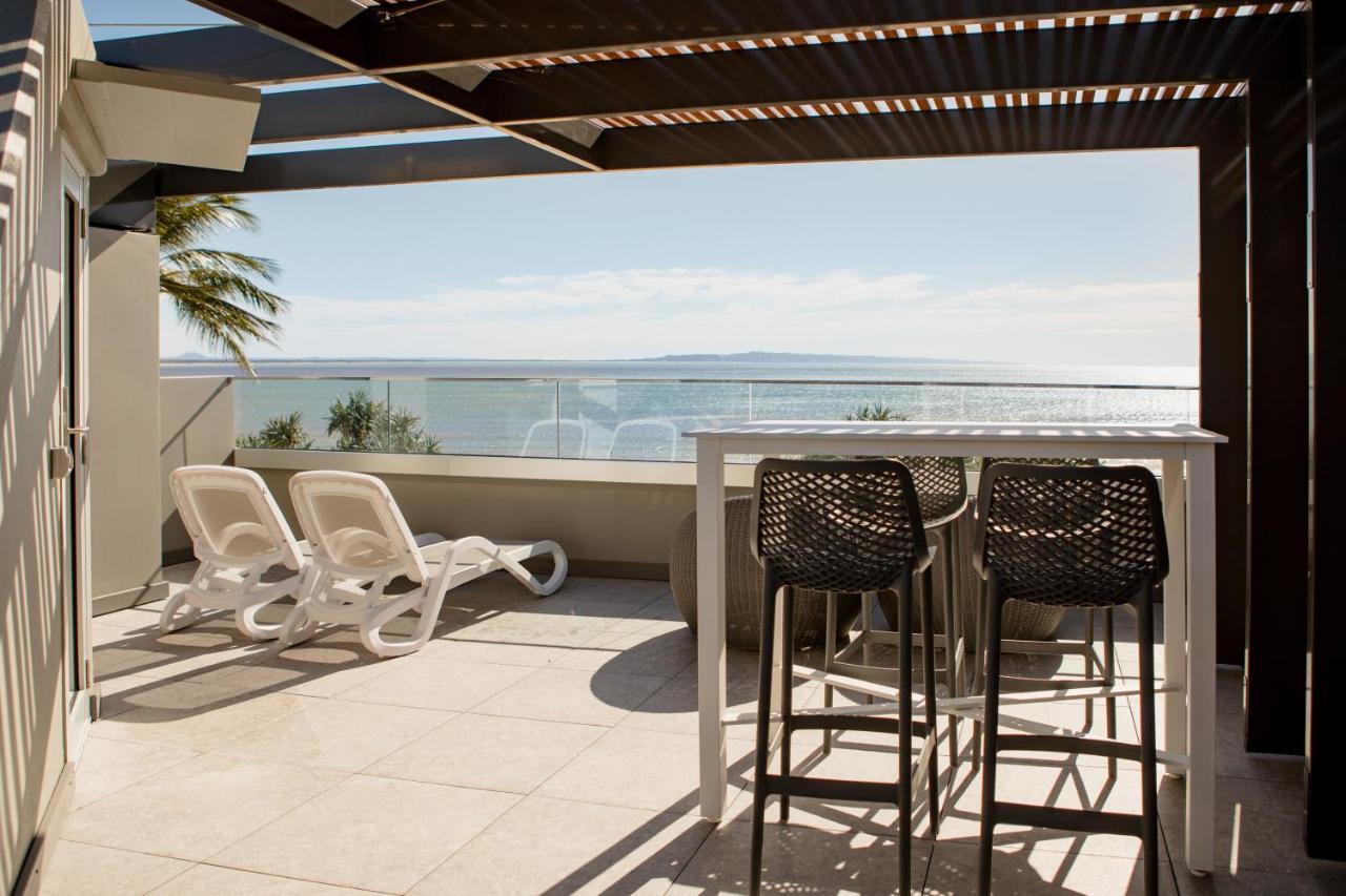 Netanya Noosa Beachfront Resort Exterior foto